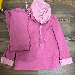 Cozy Pink Women's Hoodie and Pants Set